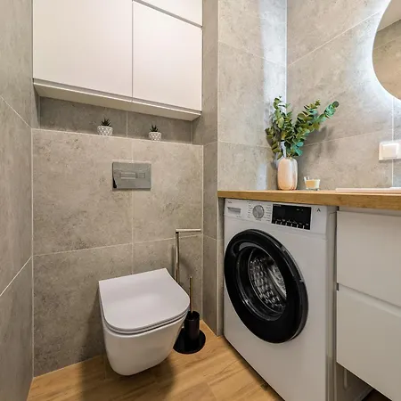 Artemskiej Comfort By Bookinghost * Vratislav